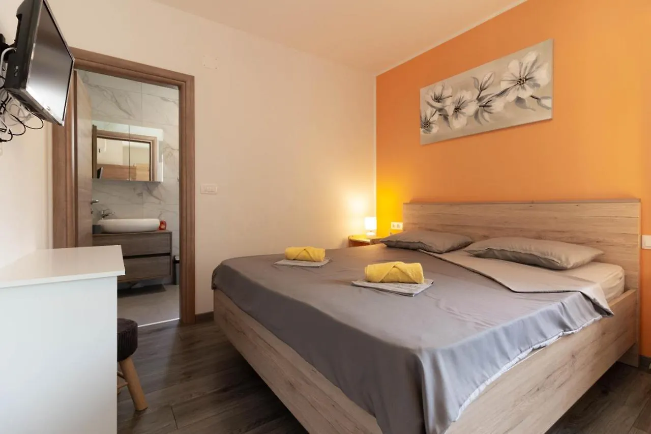 Modern Villa Eve In Medulin With Pool Near The Beach 0*,