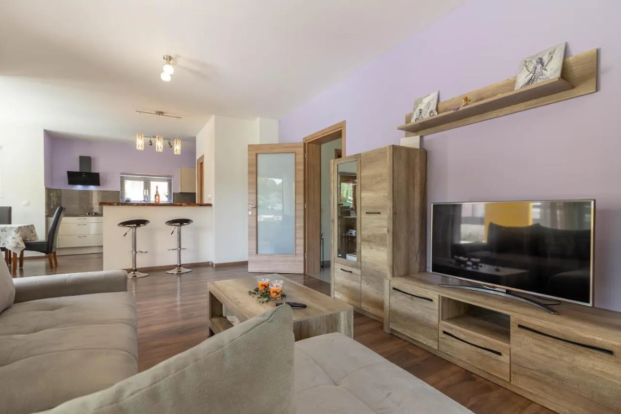 Modern Villa Eve In Medulin With Pool Near The Beach 0*,  كرواتيا